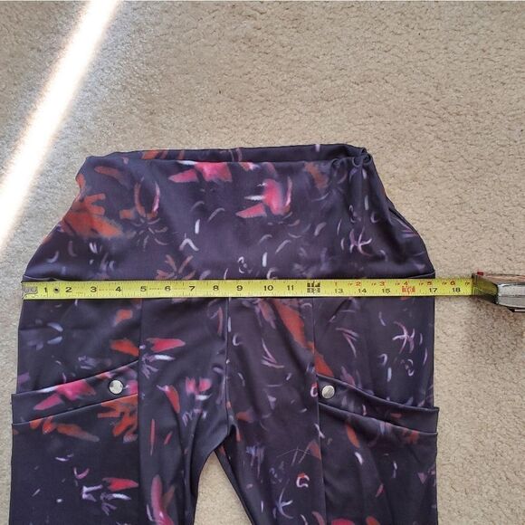 MissLook Multicolor Fancy Leggings Size X-small - Picture 8 of 10